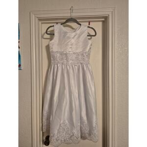 Sweet Pea and Lilli Flower Girls Dress